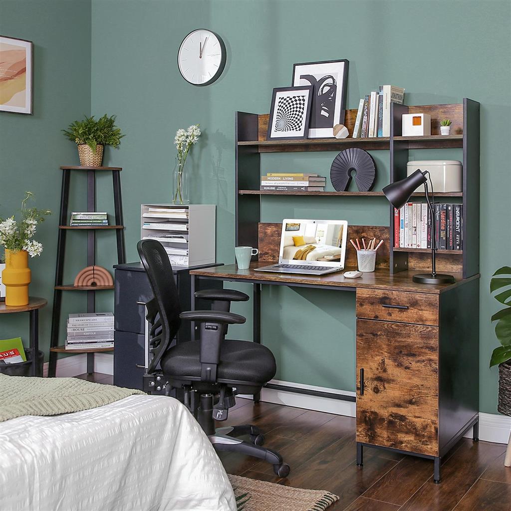 Computer Desk with Bookshelf